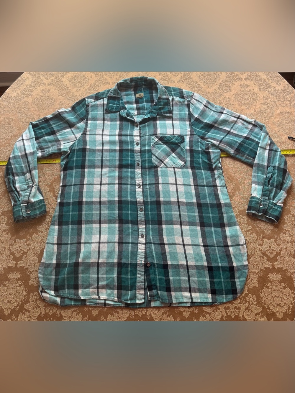 True Craft Teal and White Plaid Button-Down Shirt